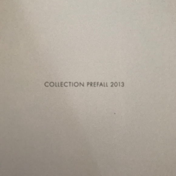 LOUIS VUITTON GORGEOUS NEVER READ CATALOG W/PRICE INSERT - Picture 3 of 9